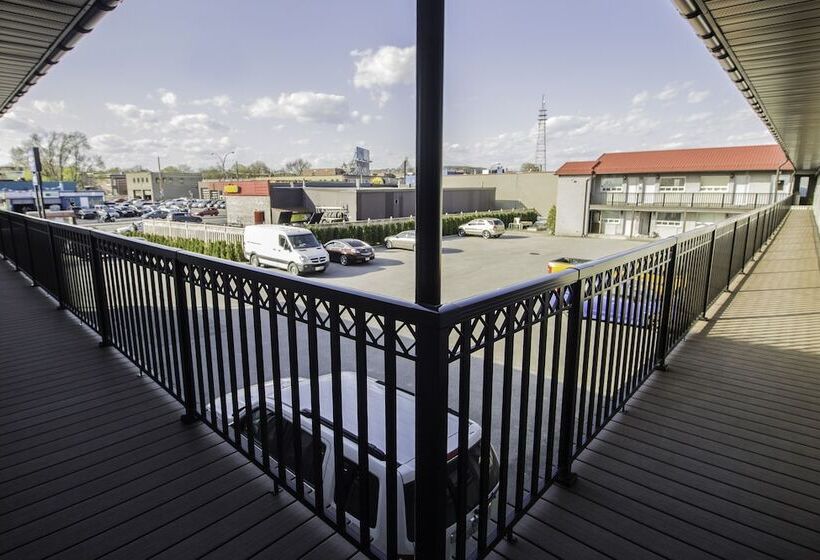 汽车旅馆  Auberge St. Jacques