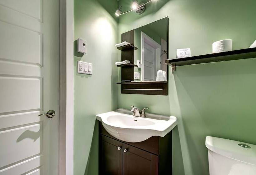 汽车旅馆  Auberge St. Jacques