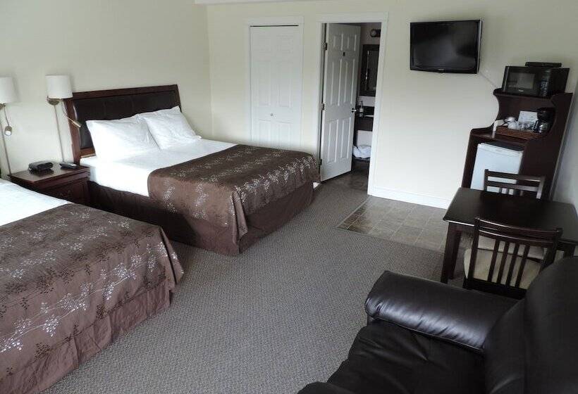 מוטל Bayshore Waterfront Inn