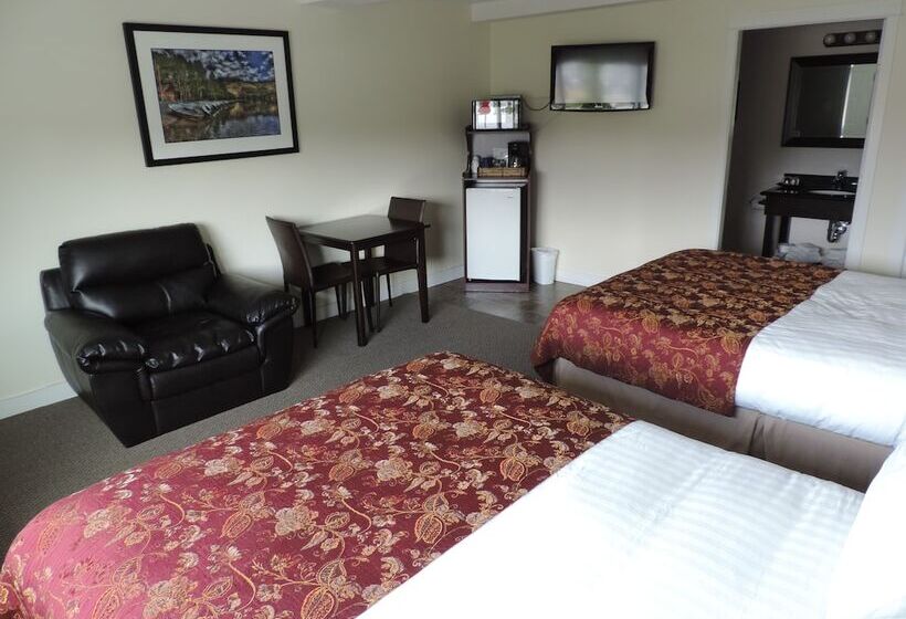 מוטל Bayshore Waterfront Inn