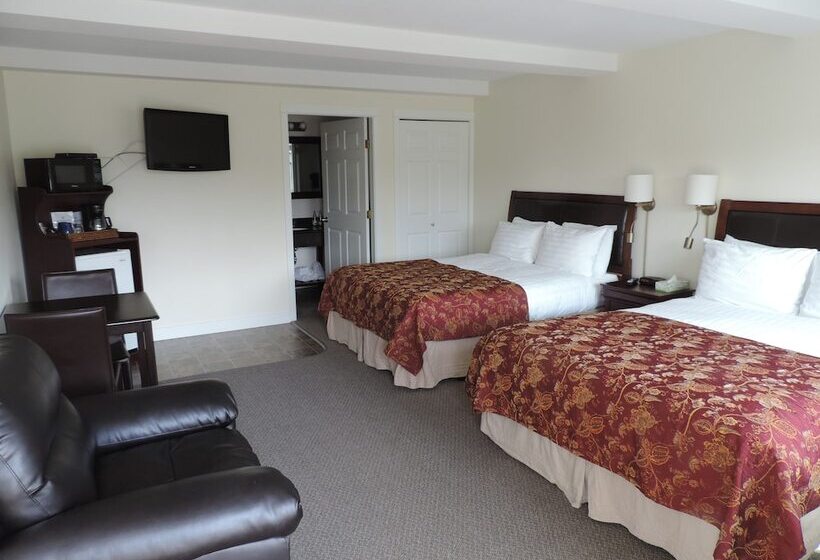 מוטל Bayshore Waterfront Inn