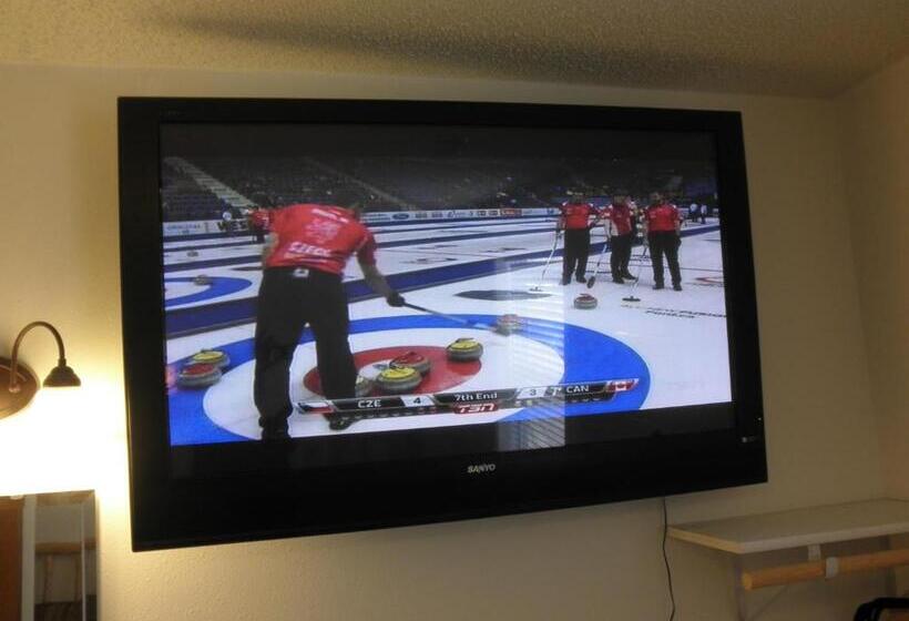 فندق على الطريق Bear S Den Lodge