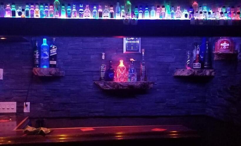 Motel Cache Creek Inn