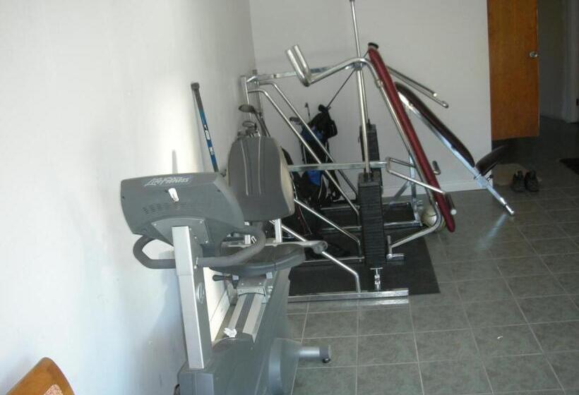 Motel Cache Creek Inn