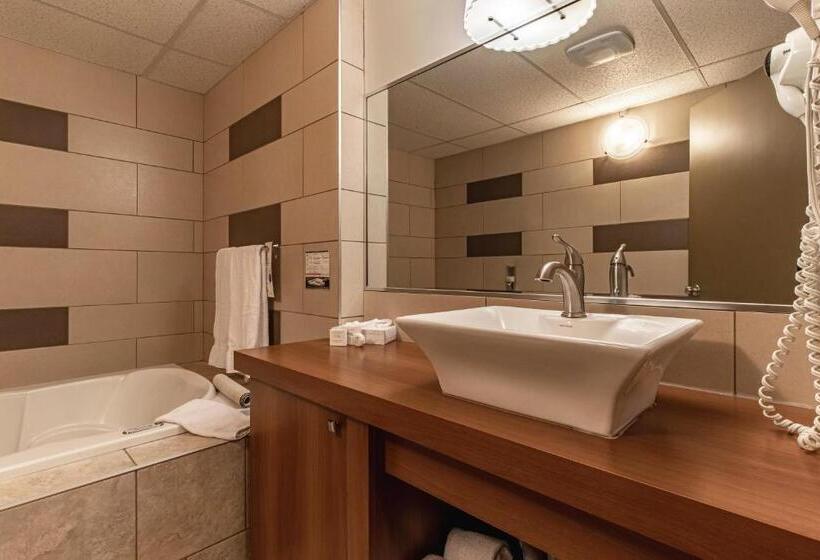 モーテル Clarion Pointe La Malbaie