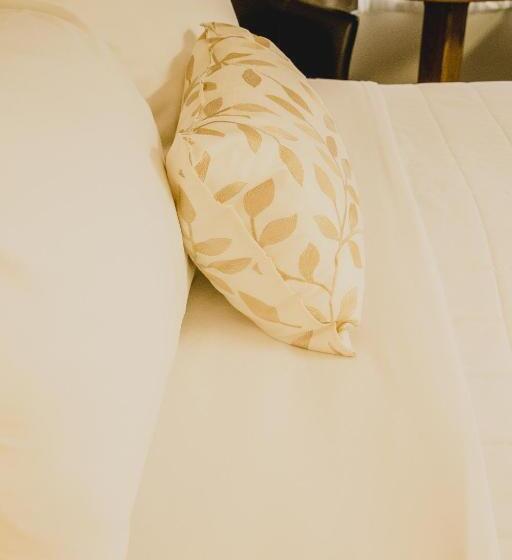 汽车旅馆  Crystal Springs Lodge