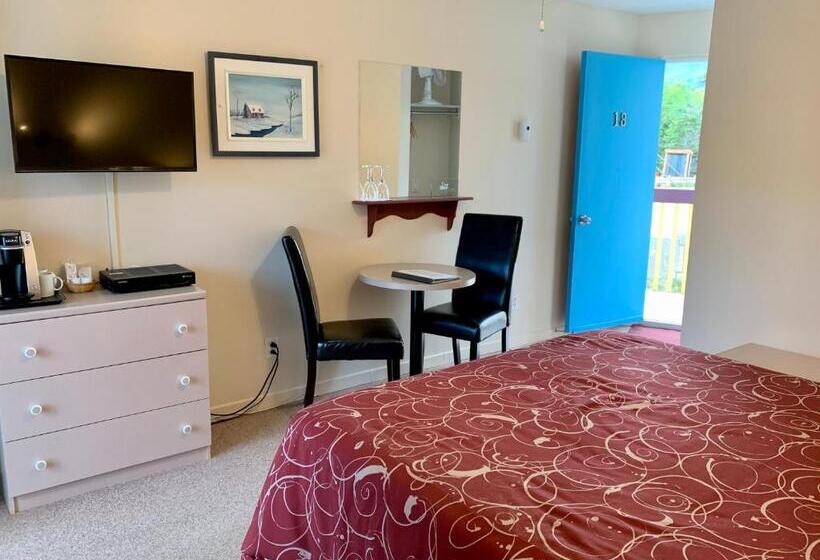 Motel De L'anse A L'eau