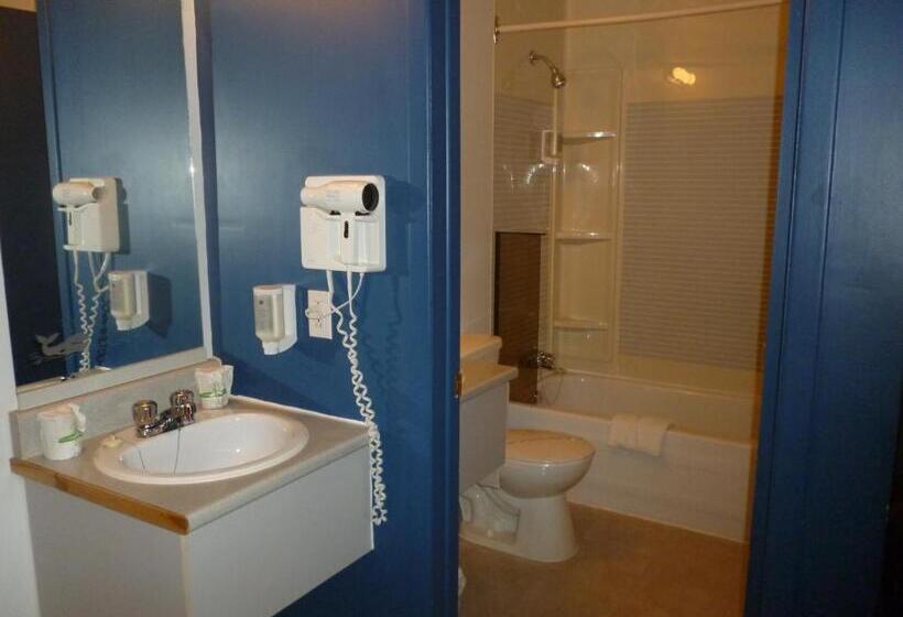 Motel De L'anse A L'eau