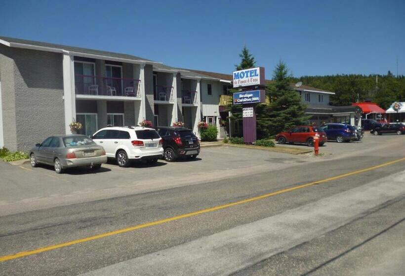 Motel De L'anse A L'eau