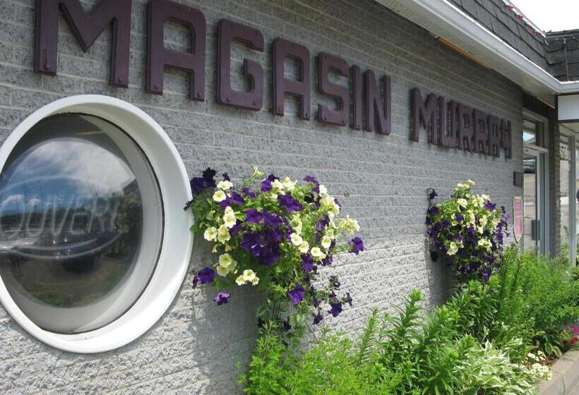 Motel De L'anse A L'eau