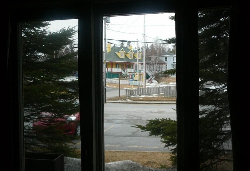 Motel De L'anse A L'eau