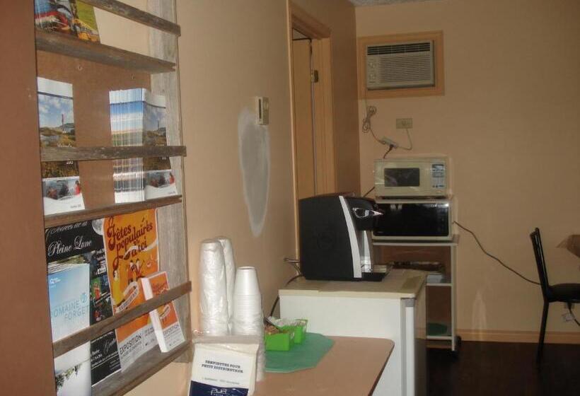 Motel La Maison De Travers