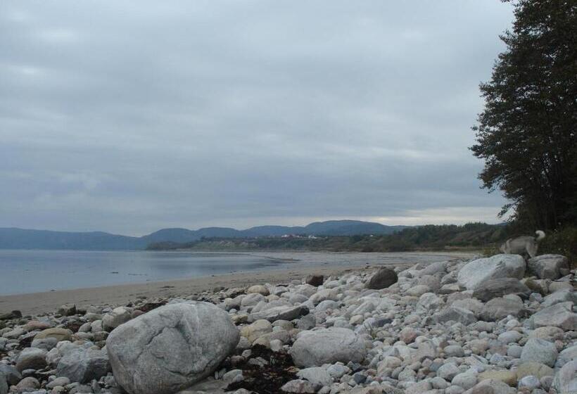 Motel La Maison De Travers