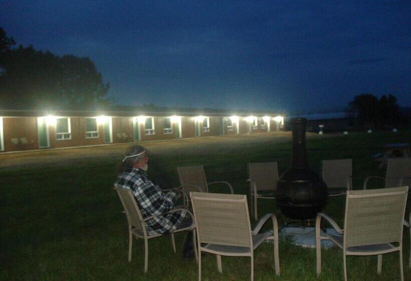 Motel La Maison De Travers