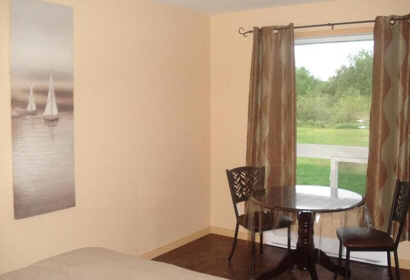 Motel La Maison De Travers