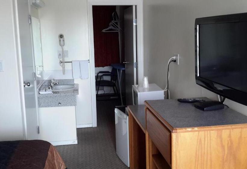 מוטל Red Deer Inn & Suites