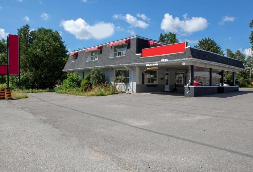 فندق على الطريق Richmond Hill On North