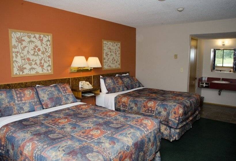 فندق على الطريق Swiss Village Inn