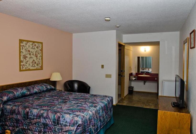 فندق على الطريق Swiss Village Inn