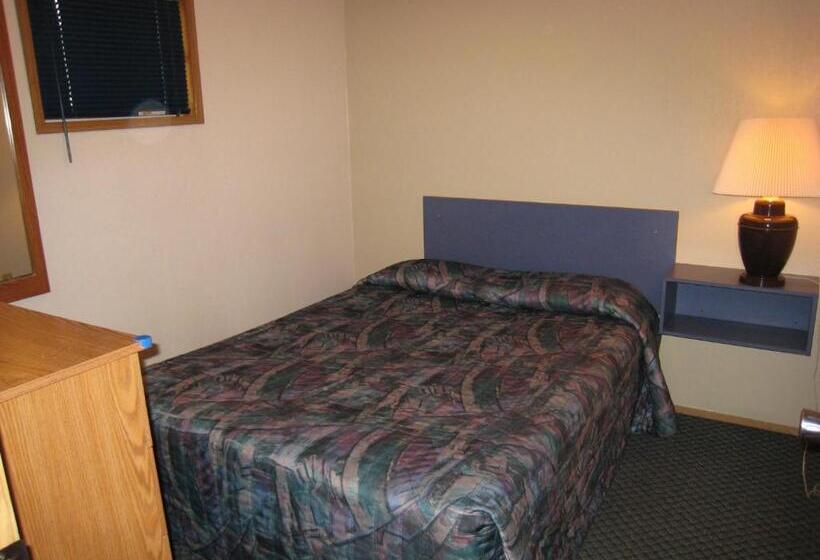 فندق على الطريق Swiss Village Inn