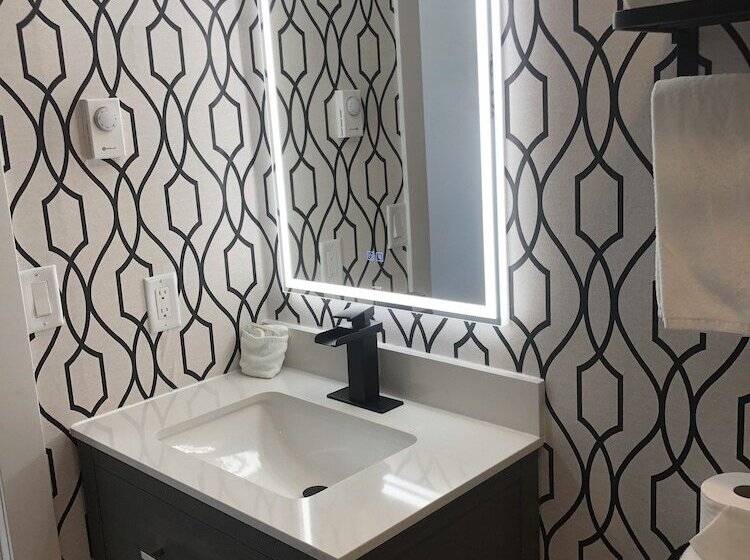 מוטל The Spot At Porpoise Bay