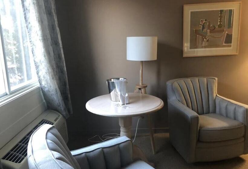 汽车旅馆  Transit