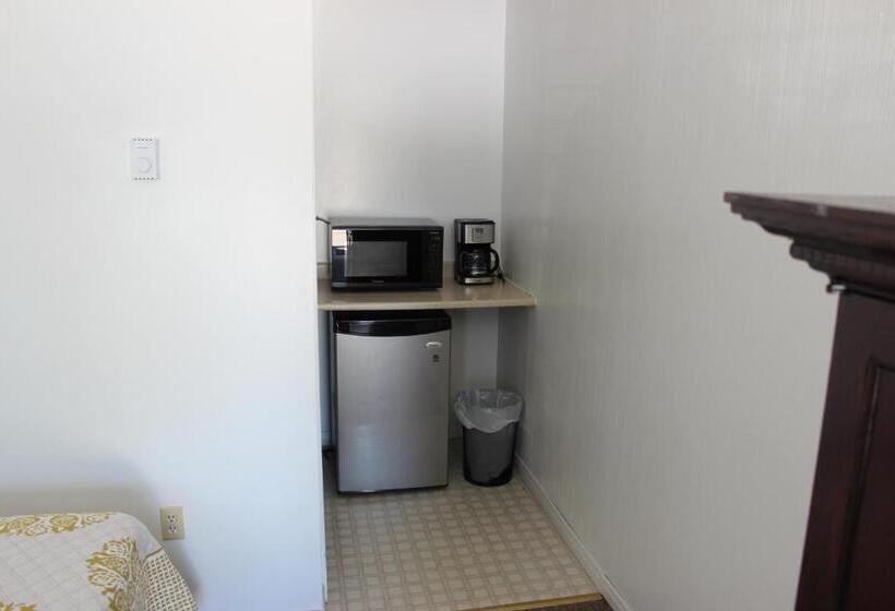 فندق على الطريق Welcome Inn