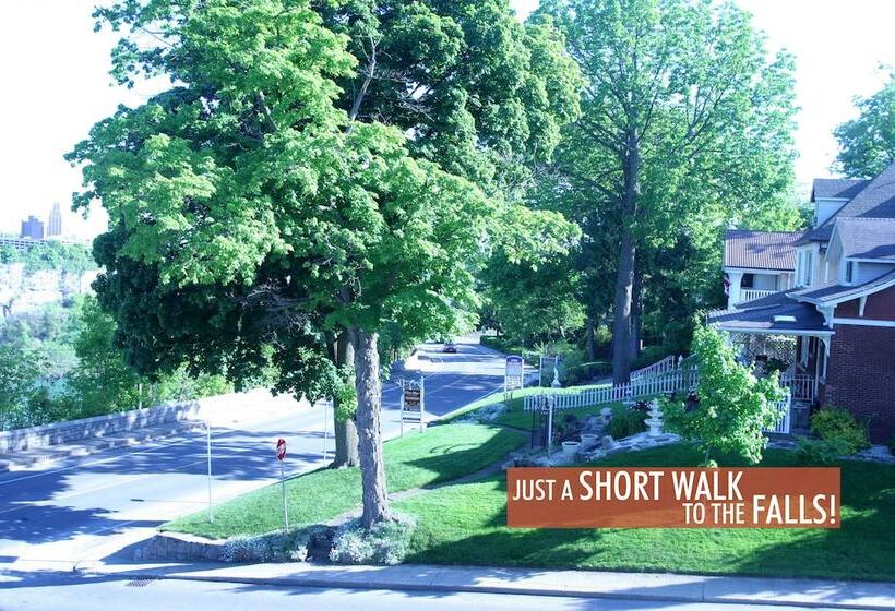 민박 Niagara Luxury Suites