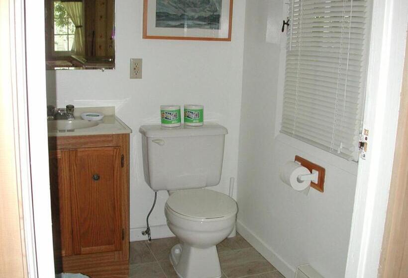 渡假胜地 Birch Cliff Lodge On Baptiste Lake