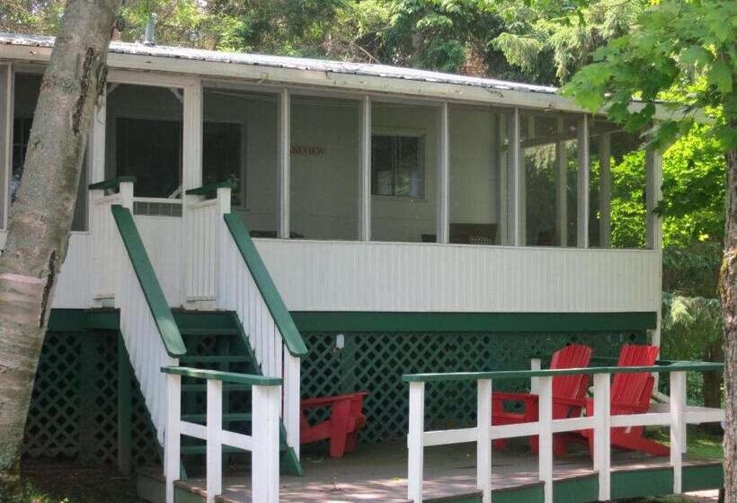 渡假胜地 Birch Cliff Lodge On Baptiste Lake