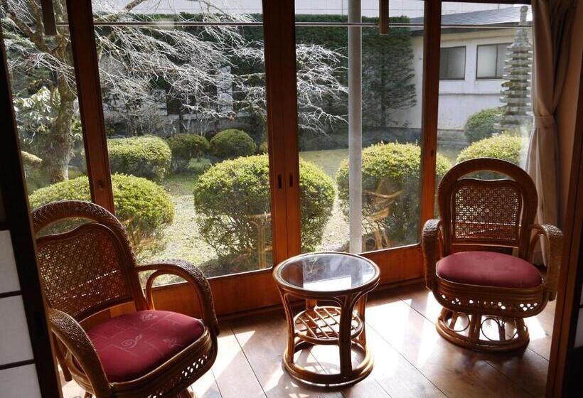 ريوكان Kongo Sanmaiin