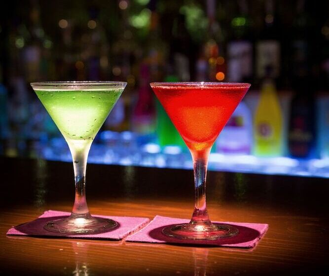 ריוקאן Satonoyu Waraku 13 Years Or Older