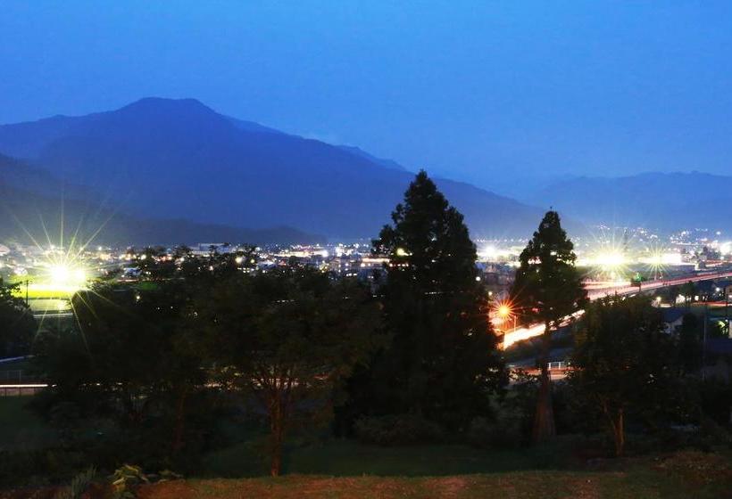 ריוקאן Kutsurogian