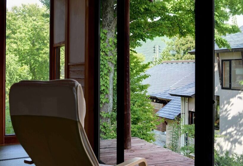 Рёкан Matsurube Onsen Kamikura