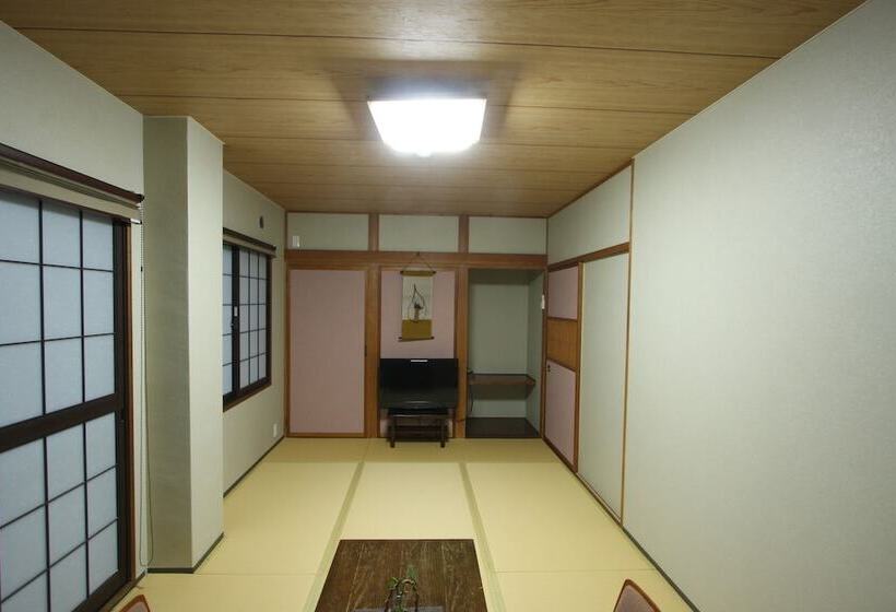 ריוקאן Nozawa Onsen Azegamikan