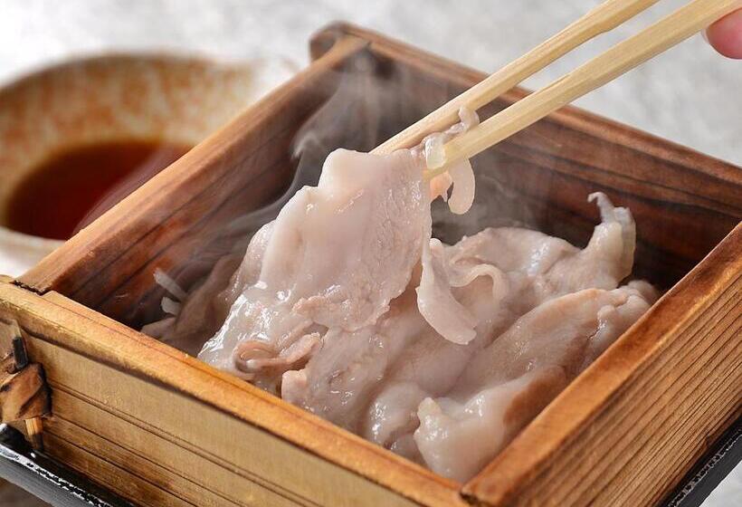 Ryokan 筋肉と自然と遊ぶ宿 田島館