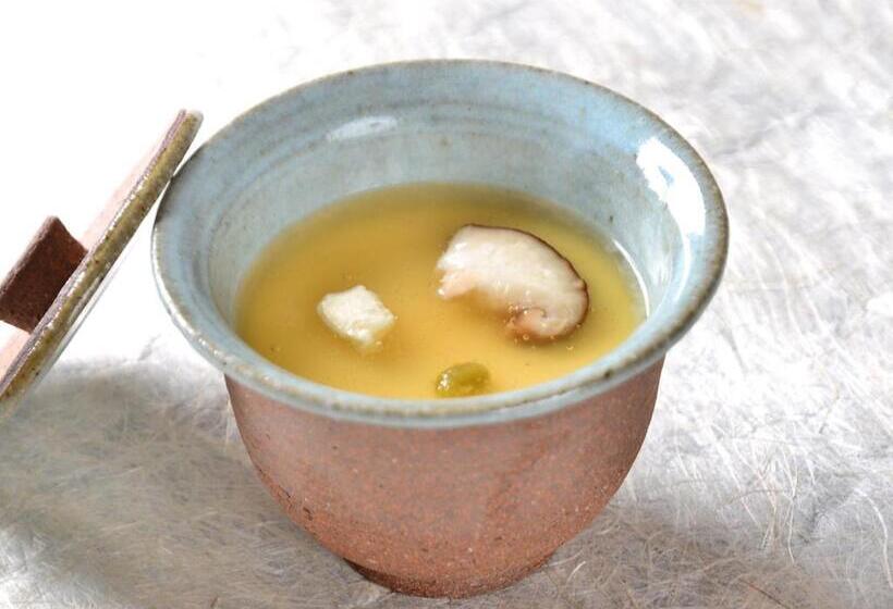 Ryokan 筋肉と自然と遊ぶ宿 田島館