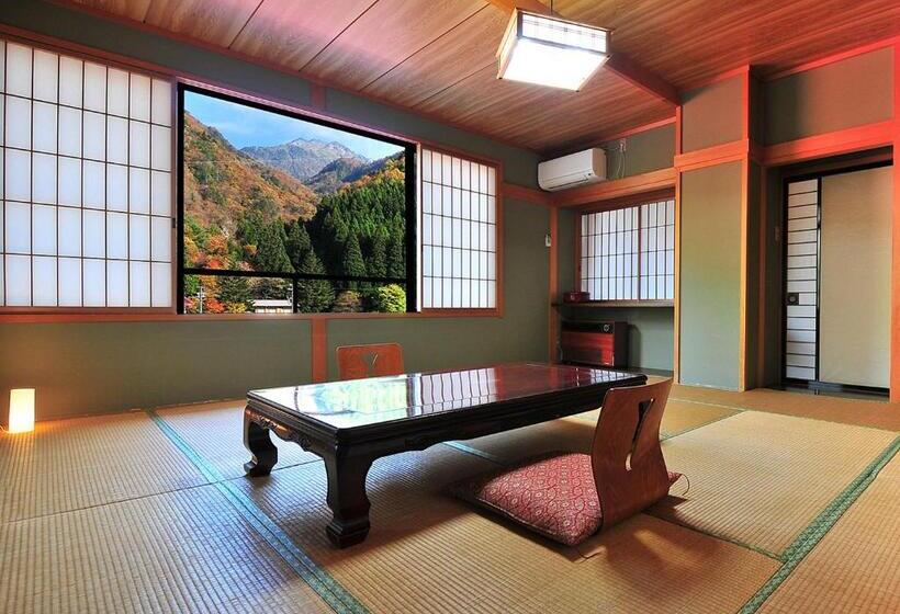 Ryokan 筋肉と自然と遊ぶ宿 田島館