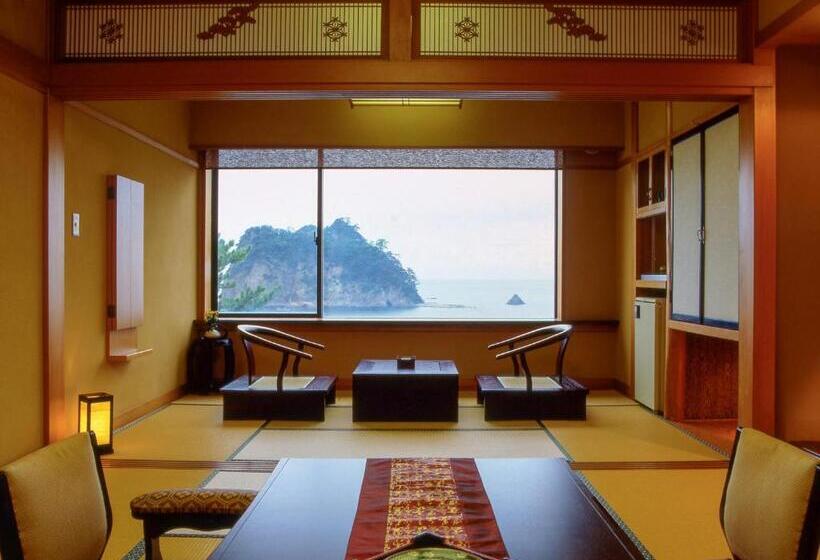 旅館 Umibenokakureyu Seiryu