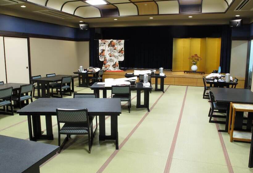 ریوکان Unaginoyu No Yado Takuhide