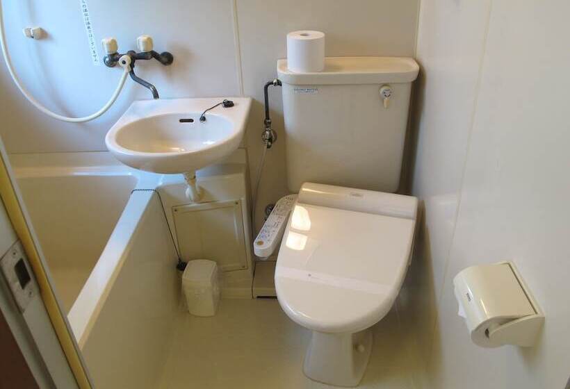 ریوکان Unaginoyu No Yado Takuhide