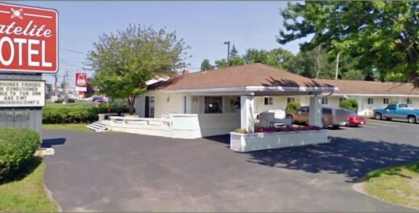 Satelite Motel