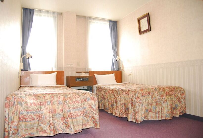 Station Business Hotel Tenshukaku