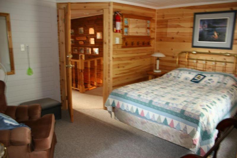 Sunny Rock Bed & Breakfast