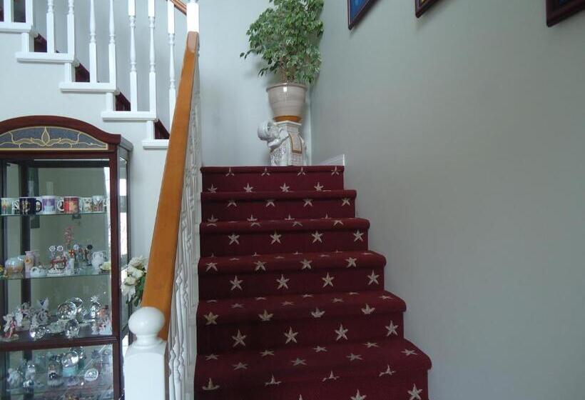 Swisshouse Bed & Breakfast