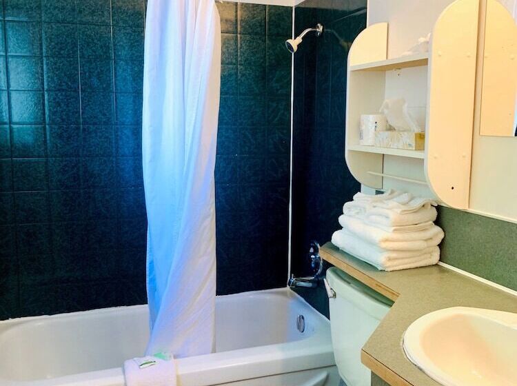 Traveler's Motel Penticton