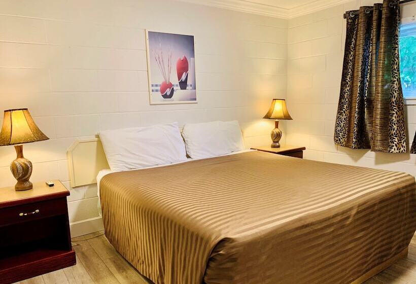 Traveler's Motel Penticton