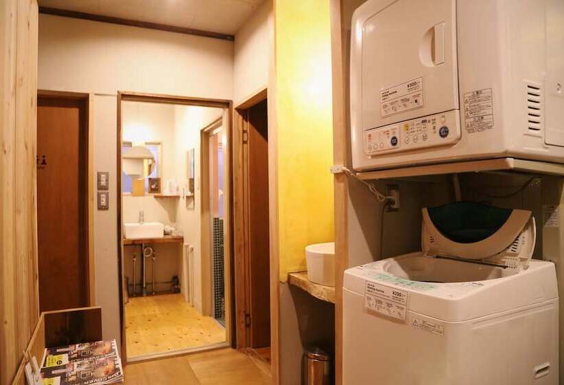 Y Pub & Hostel Tottori