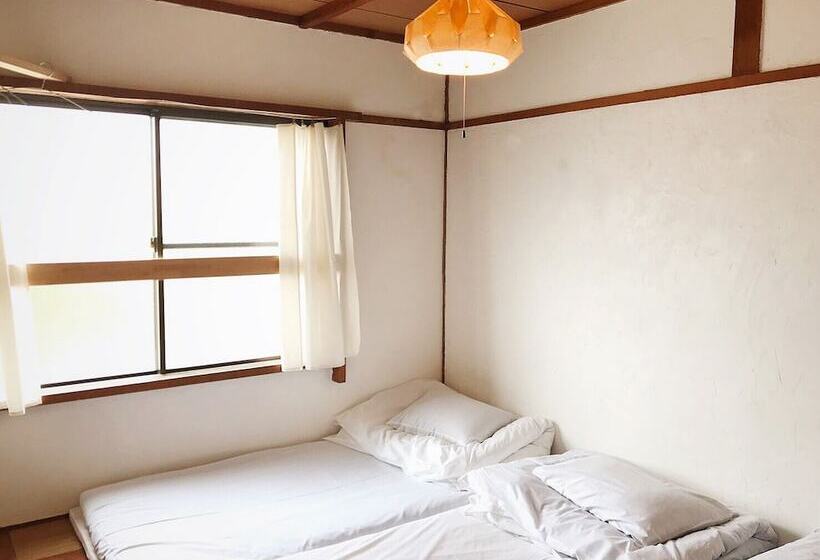 Y Pub & Hostel Tottori