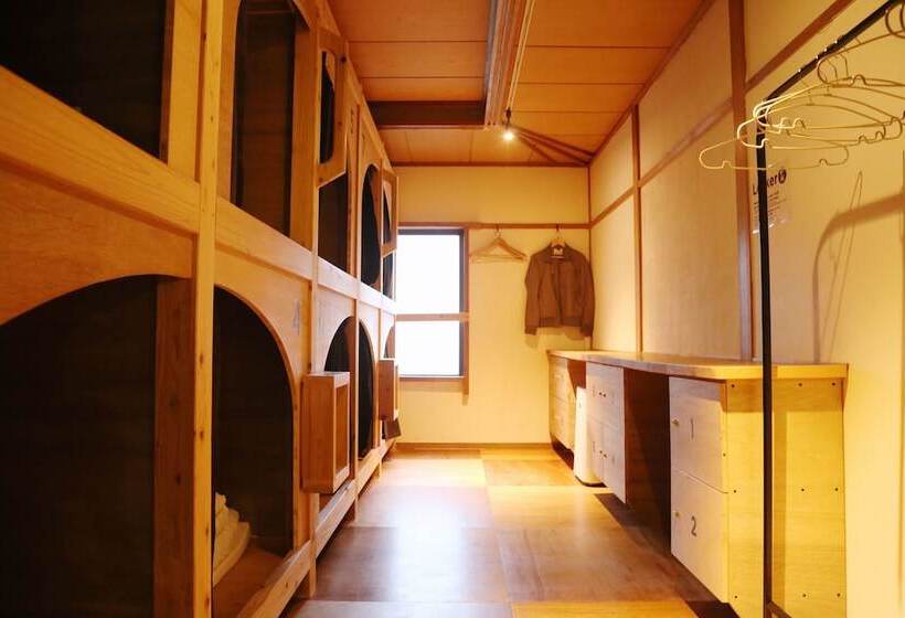 Y Pub & Hostel Tottori